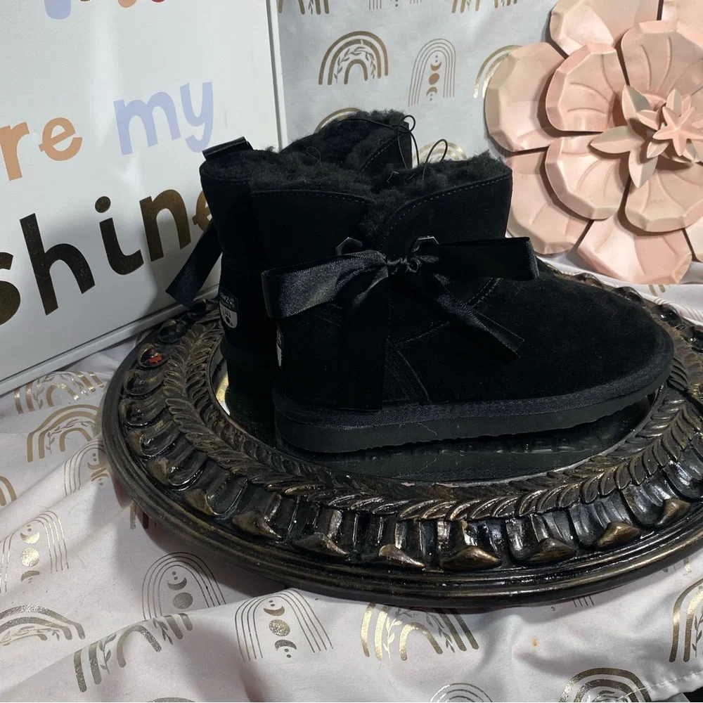 BearPaw Kids Black Slippers with Ribbon